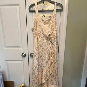 Gorgeous floral silky dress